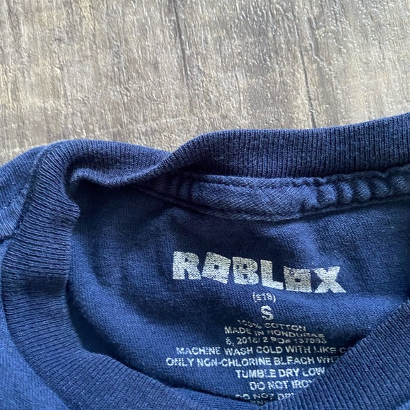 Roblox shirt bundle - Picture 3 of 4